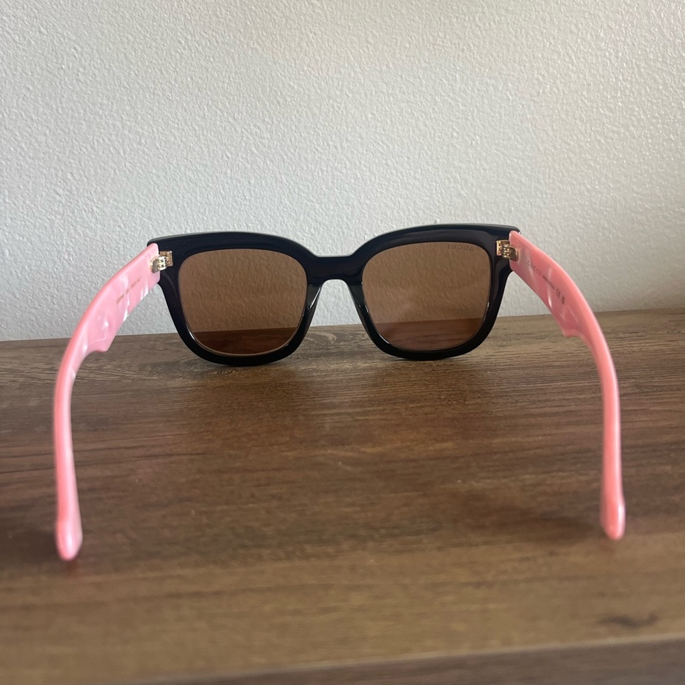 Gucci Black and Brown Women's Sunglasses - Picture 2 of 6